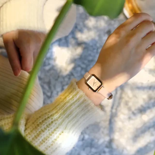 【JULIUS 聚利時】巴塞隆納 皮革切割鏡面方形腕錶 JA-1231(四色/20X30mm)