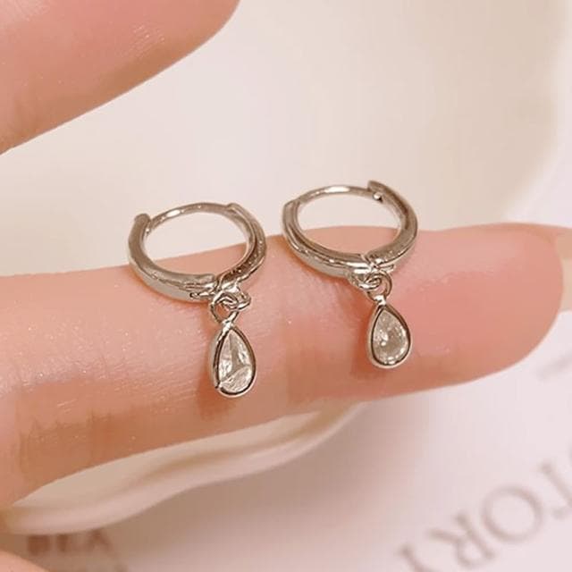 【LEEHER】水滴耳環/小眾設計/耳扣/耳環女/999純銀/圓圈耳環/鋯石/耳墜/耳飾/造型耳環/歐美耳環/日系穿搭