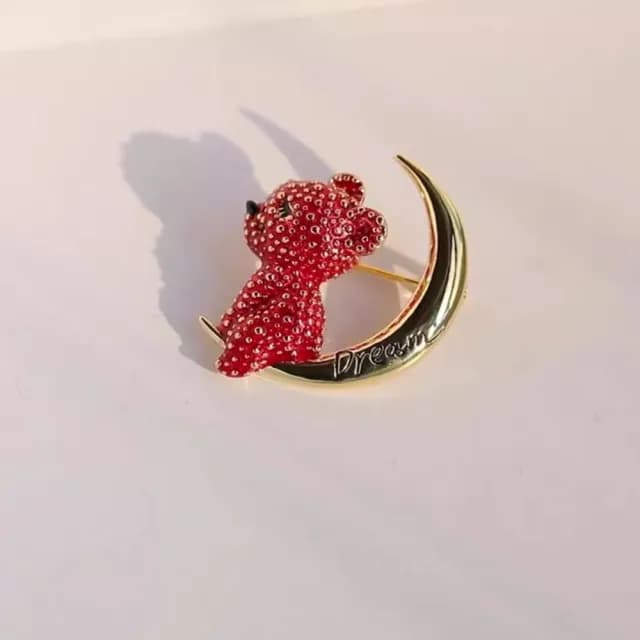 【Penny珮妮】韓版月亮小熊胸針別針(母親節禮物 送女友 交換禮物  生日禮 情人節 尾牙 新年 結婚)