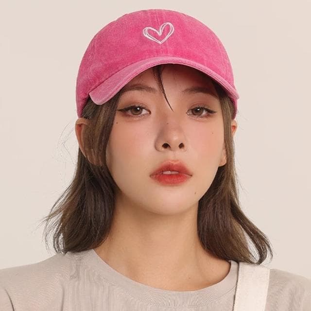 【MoonDy】鴨舌帽 棒球帽 帽子 女帽 情侶帽 愛心 韓國帽子 休閒帽 百搭 遮陽帽 休閒帽 圓頂 生