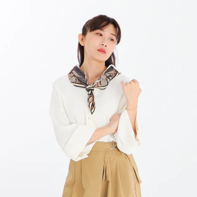 【BANNIES】蠶絲羊毛方巾｜秋葉流光(圍巾 披肩 羊毛 蠶絲)