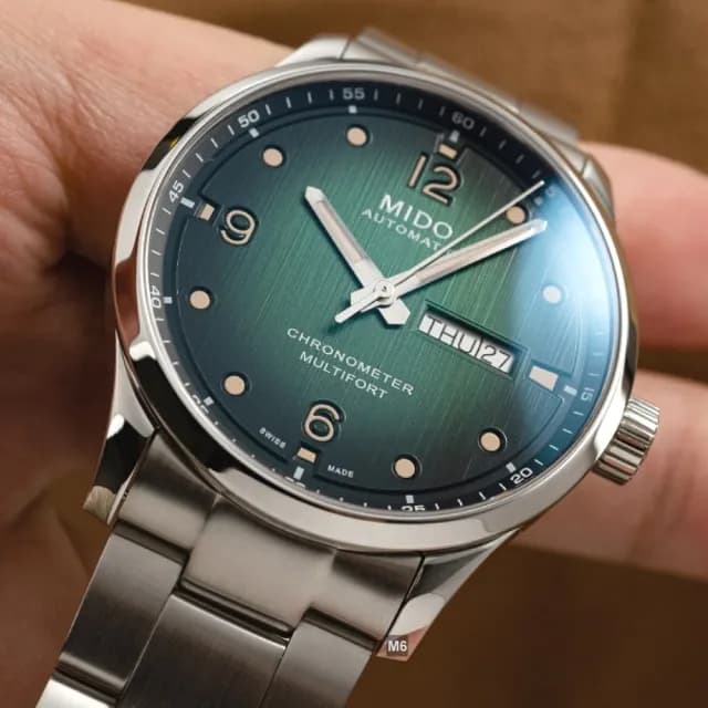 【MIDO 美度】廣告熱賣款 Multifort先鋒M天文台認證腕錶 黑綠漸變面42㎜ M6(M038.431.11.097.00)