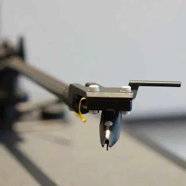 【梵尼詩 Fennessy 台灣總代理】HIFI 專業級 黑膠唱片機/自帶喇叭/藍芽喇叭/無損音質(保固一年/i5s)