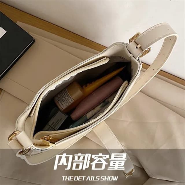 【MoonDy】情人節禮物 包包女 包包 手提包 馬鞍包 腋下包 小包 女生包包 側背包女 韓國包包 精品包 隨身小