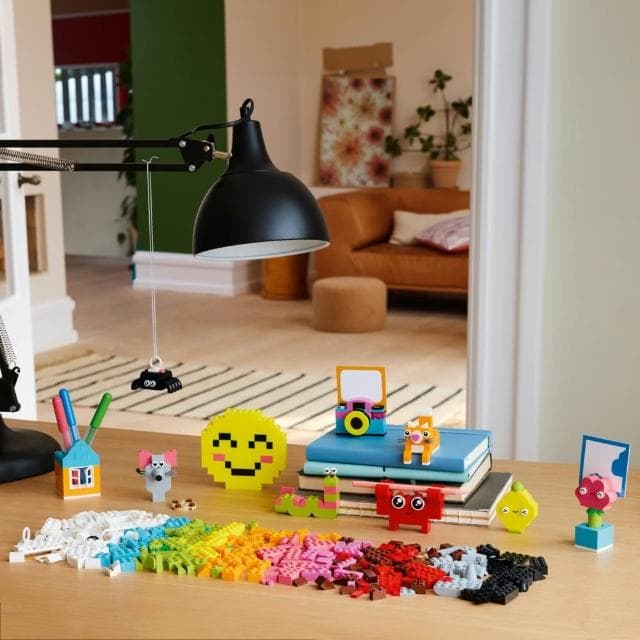 【LEGO 樂高】經典套裝 11042 創意快樂百寶盒(幼兒積木 兒童積木 居家擺設 禮物)