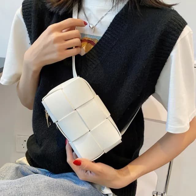 【MoonDy】情人節禮物 女生包包  編織包包 小廢包 側背包女 斜背包 小包包 側背小包 斜背包女小方包 單肩包