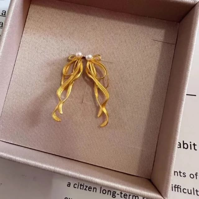 【Penny珮妮】越南沙金蝴蝶結絲帶耳釘(母親節 交換禮物  生日禮 情人節 尾牙 新年 結婚)