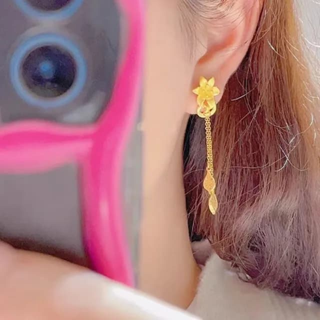【Penny珮妮】越南沙金花蕊仙百合耳釘(母親節 送女友 交換禮物 生日禮物 情人節 尾牙 新年 結婚)