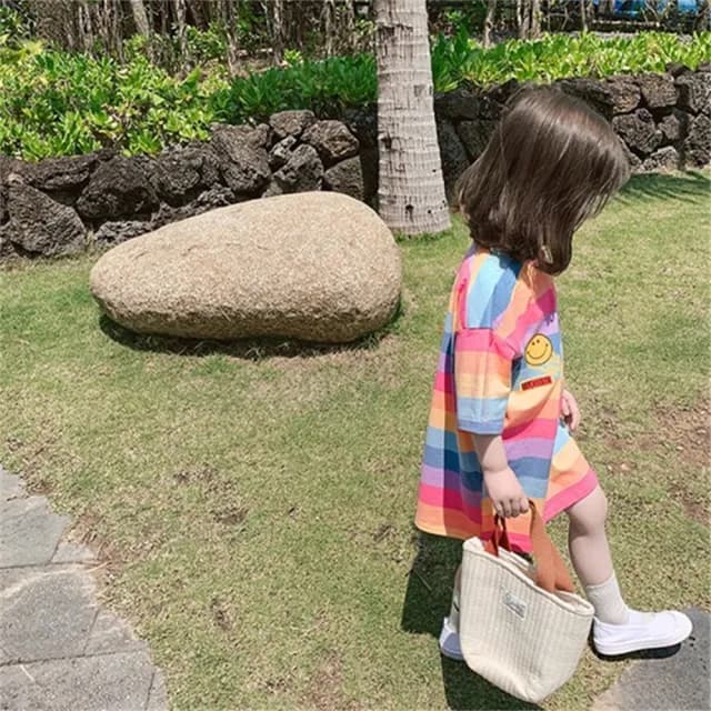 【安朵童舖】現貨夏季韓版彩虹笑臉甜美風連身裙小洋裝兒童T恤裙子女童裙連衣裙童裝(8/19/22/26)