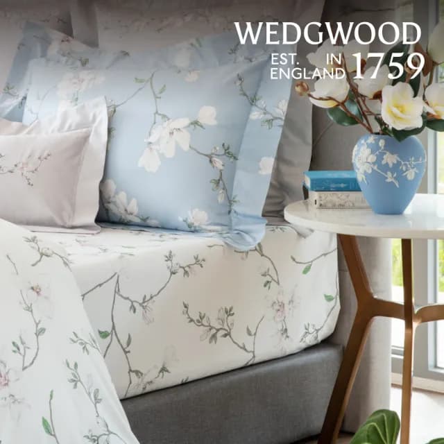 【WEDGWOOD】義大利Muslin貝比紗 印花平單式床單一件｜木蘭琢白 青空藍(百貨款｜特大290x320ccm)
