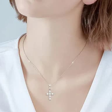 【LEESA】925純銀\十字架\純銀項鍊\鎖骨鍊\鋯石項鍊\十字架項鍊\銀飾\飾品\項鍊\項鍊女\莫桑石\