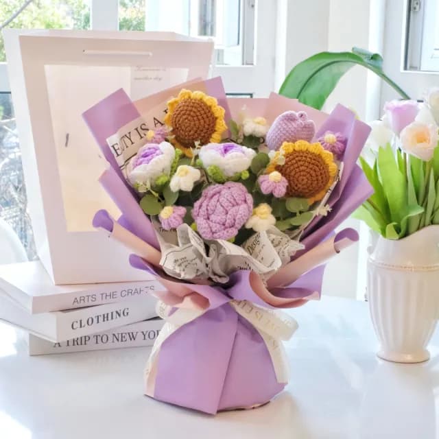 【天使愛美麗】針織花束  畢業花束 玫瑰 鬱金香 向日葵 太陽花(畢業 教師節 生日禮物)