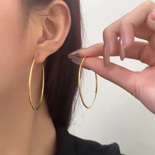 【MoonDy】情人節禮物 七夕 飾品 耳環 耳環女 禮物 純銀耳環 耳圈 素面耳環 高級感 輕奢 銀色耳環 素圈 大 