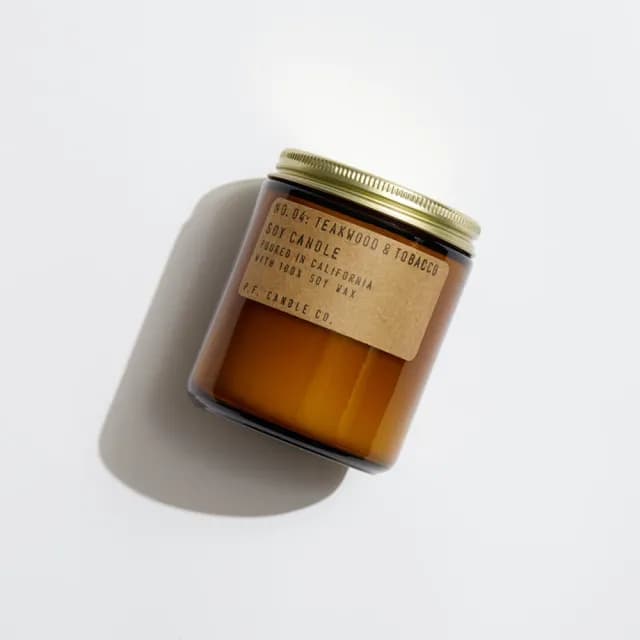 【P.F. CANDLE CO.】美國經典手工香氛蠟燭7.2oz－柚木菸草(No. 04 TEAKWOOD & TOBACCO / 204g)
