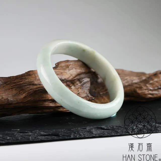【漢石齋】情人節禮物 天然翡翠A貨 手鐲玉鐲 飄花種 福 利 品(手圍18.3/版寬13.8mm)