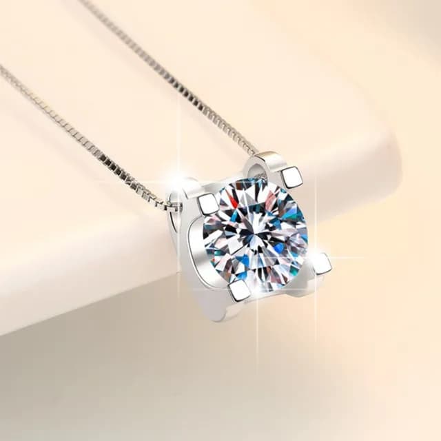 【KT DADA】純銀項鍊 飾品 s925銀 女生項鍊 一克拉 項鍊莫桑鑽 銀飾 吊墜 項鍊女 生日禮物 高級感