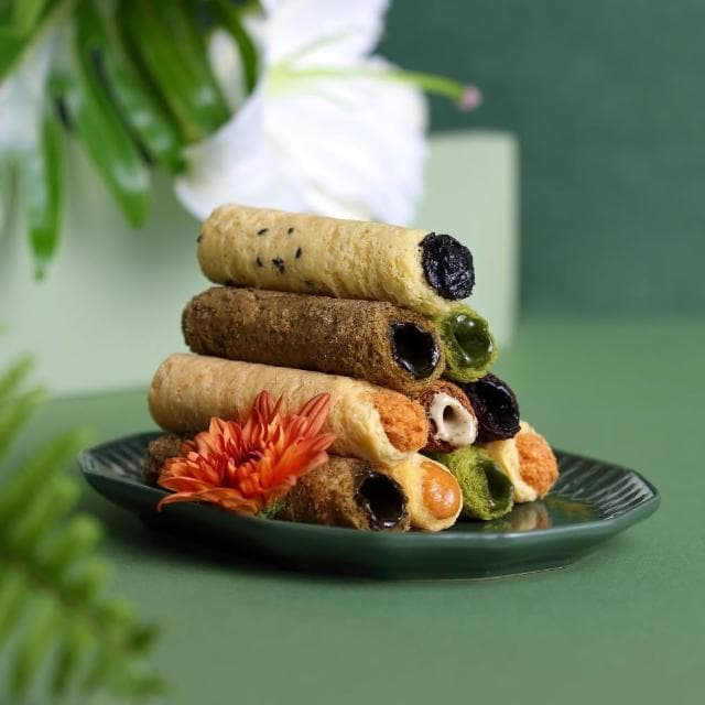 【青鳥旅行】蒲光漫舞-24入綜合灌餡蛋捲禮盒｜肉鬆蛋捲、甜心蛋捲、真巧蛋捲(送禮推薦 端午禮盒)