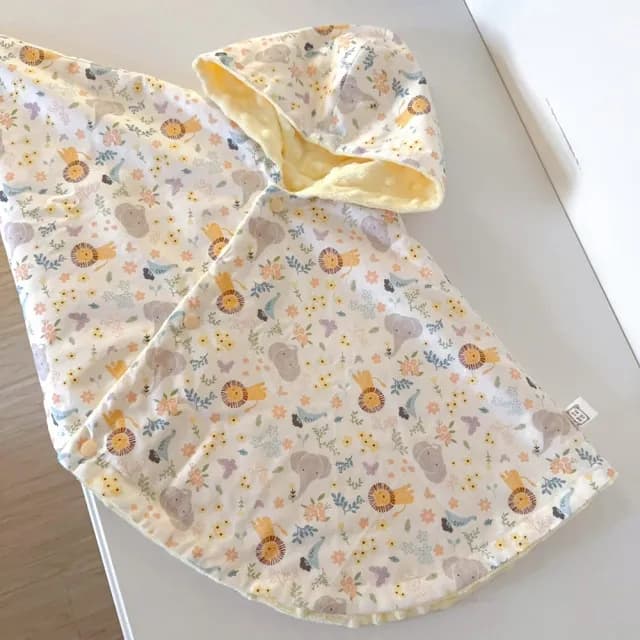 【Lianne baby】獅子樂園 嬰幼兒新生兒-100公分斗篷嬰兒禮物(滿月禮 收涎禮物 週歲禮 彌月禮盒)