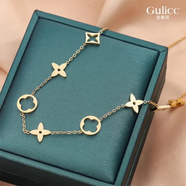 【Gulicc】鈦鋼手鍊 法式輕奢縷空 四葉草星星(雙11 聖誕節 生日 手環 手繩 首飾 飾品 禮物)