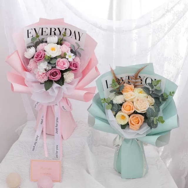 【大束小清新】不凋花 仿真玫瑰花束 香皂花束 永生花(情人節 生日禮物 送女孩 畢業花束 交換禮物 教師節)