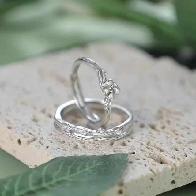 【KT DADA】求婚戒指 情人節禮物 指環 交叉戒指 銀戒 戒指 飾品 情侶戒指 對戒 飾品男 桔梗花 可調節