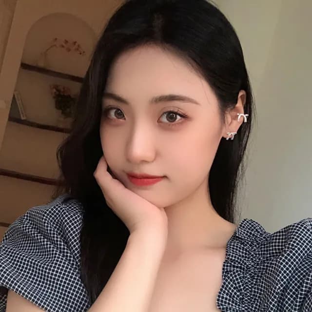 【MISS KOREA】韓國設計百搭細緻蝴蝶結造型耳骨夾(蝴蝶結耳骨夾 耳骨夾)