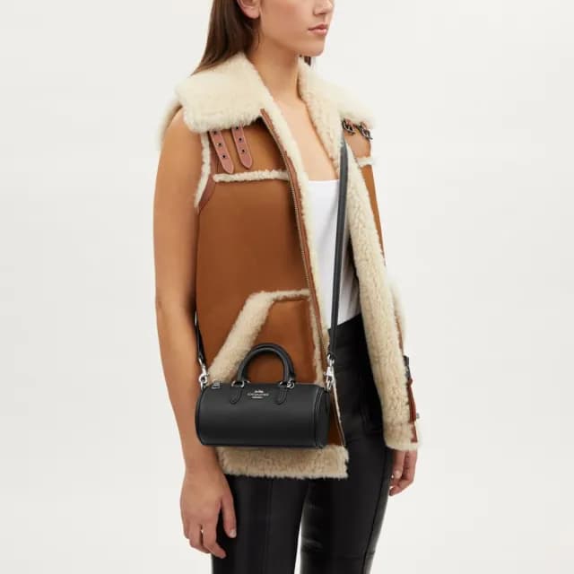 【COACH】蔻馳官方直營 LACEY斜背手袋 斜背包 側背包 斜挎包-SV/黑色(CO991)