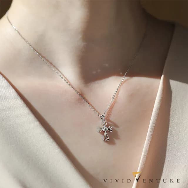 【Vividventure 亞帝芬奇】14K 5分 天然鑽石 十字架造型 鑽石 項鍊 喜樂旋律