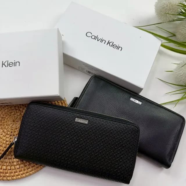 【Calvin Klein 凱文克萊】CK 滿版 防刮 防盜 真皮長夾 零錢袋 錢包 CK 禮盒 皮夾 送禮(長夾1048)