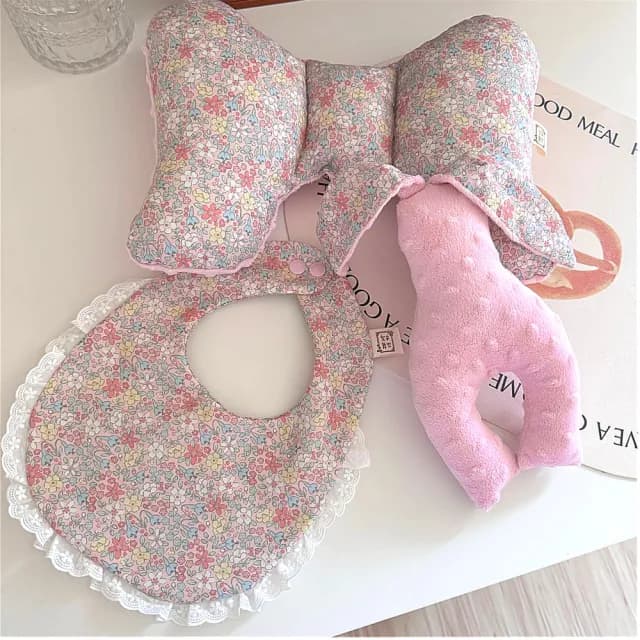 【Lianne baby】女嬰禮盒 台灣製韓國布莓果花語豪華彌月禮盒 嬰兒禮物(週歲禮 嬰兒禮盒 滿月禮 收涎禮)