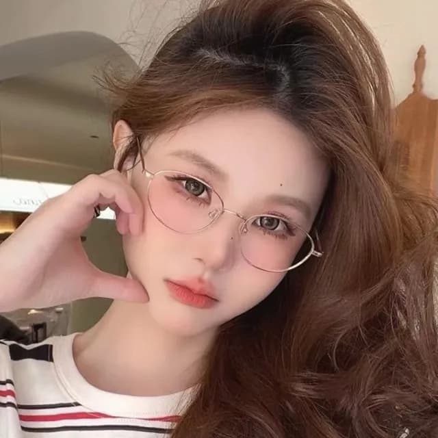 【LEESA】情人節禮物 復古眼鏡\鈦架\無度數眼鏡\極輕\適合圓臉\小臉神器\素顏眼鏡\金絲眼鏡\橢圓形眼鏡\鏡 