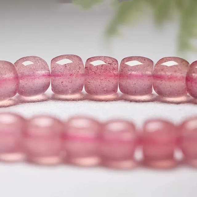 【Paiya 派亞】7A高品草莓晶手串女款絕美粉色水晶串珠手鏈女生招桃花好運老型珠