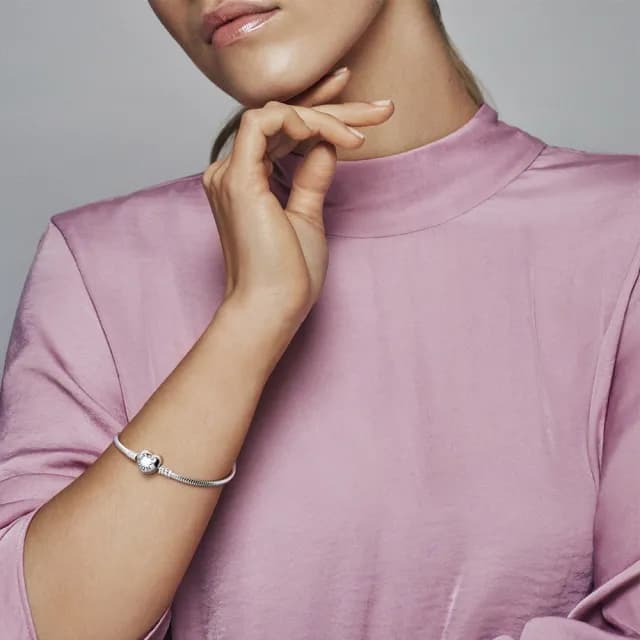 【Pandora官方直營】Moments愛心釦頭手鏈