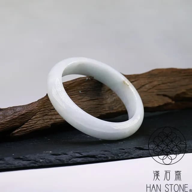 【漢石齋】情人節禮物 天然翡翠A貨 手鐲玉鐲 飄花種帶黃翡(手圍17.7/版寬13.7mm)