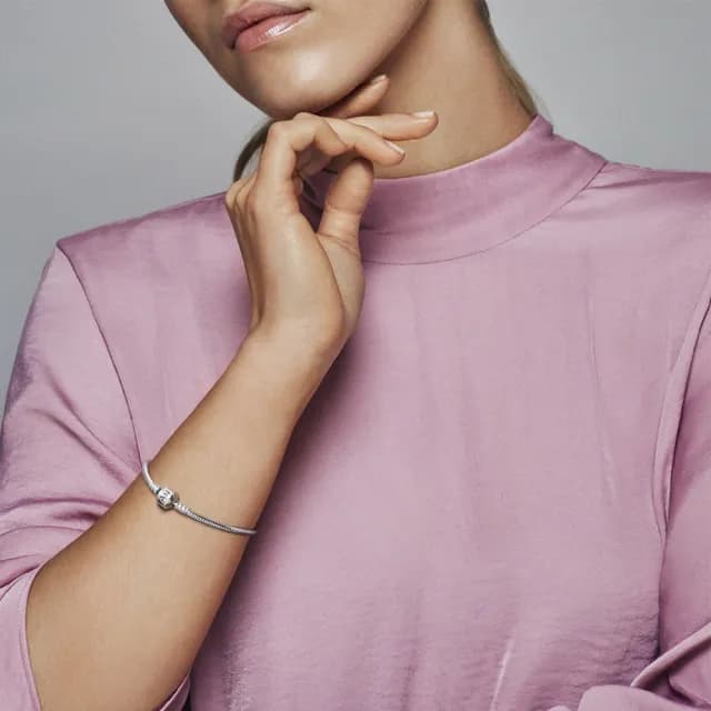 【Pandora官方直營】Moments經典釦頭手鏈