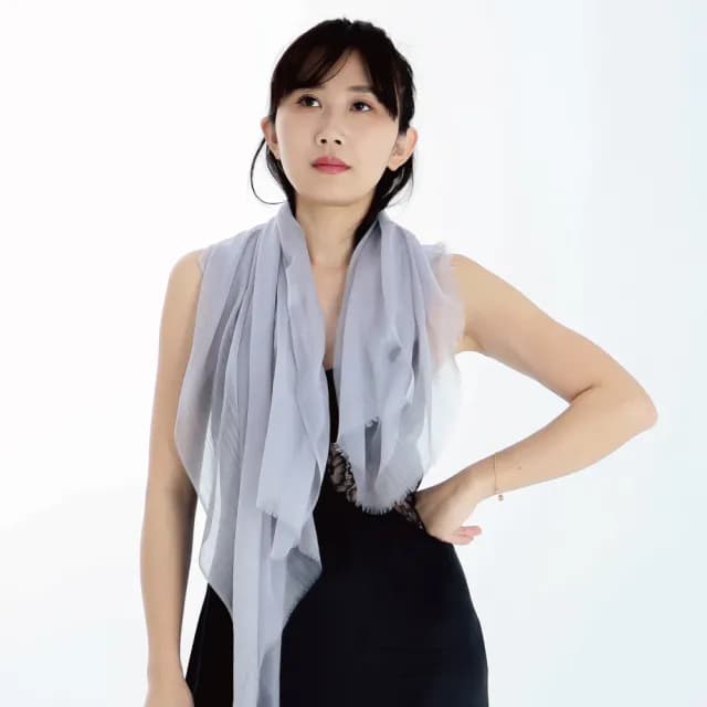 【BANNIES】輕盈星幕戒指絨｜煙雨灰(圍巾 披肩 羊毛 羊絨)