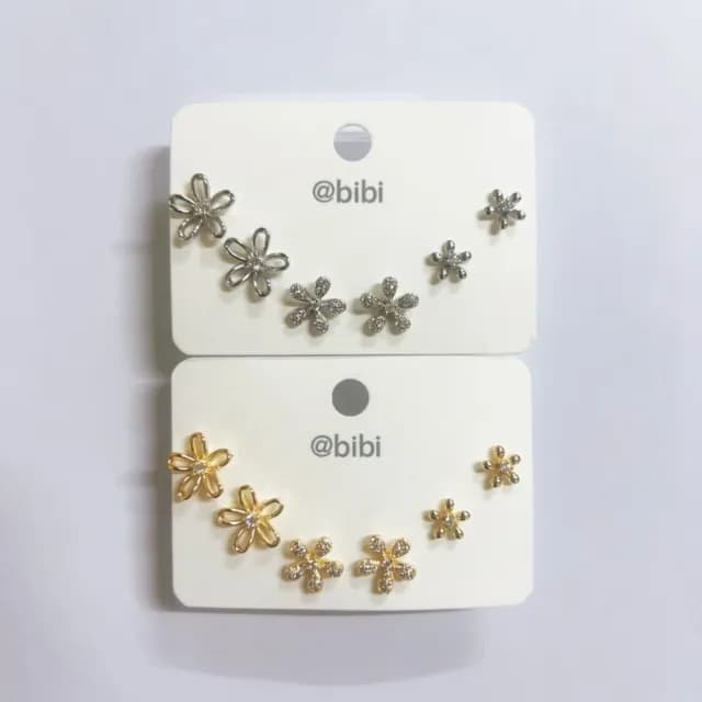 【bibi】情人節禮物 韓版精緻設計小花鋯石耳環3對入(耳針耳環 3對入耳環)