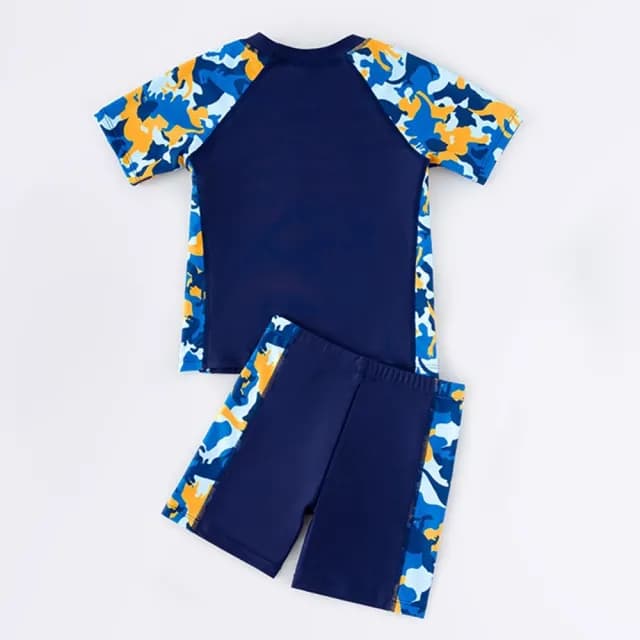 【橘魔法】大童 恐龍迷彩印運動插肩泳衣+泳褲(二件式 游泳課 學生泳衣 中性款 游泳 夏日 男童 兒童 童裝)