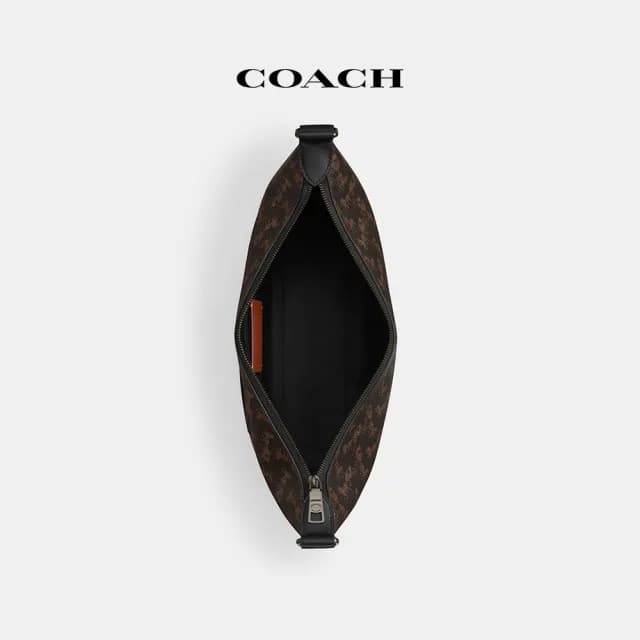 【COACH】蔻馳官方直營 FINN經典Logo馬車圖案斜背手袋 斜背包 側背包 斜挎包-Qb/松露色 混合色(CBX15)