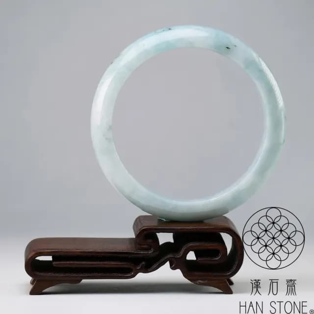 【漢石齋】情人節禮物 天然翡翠A貨 手鐲玉鐲 淺藍水飄花種 福 利 品(手圍18.3/版寬12.4mm)