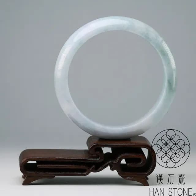 【漢石齋】情人節禮物 天然翡翠A貨 手鐲玉鐲 春帶彩種 福 利 品(手圍18.5/版寬13.2mm)