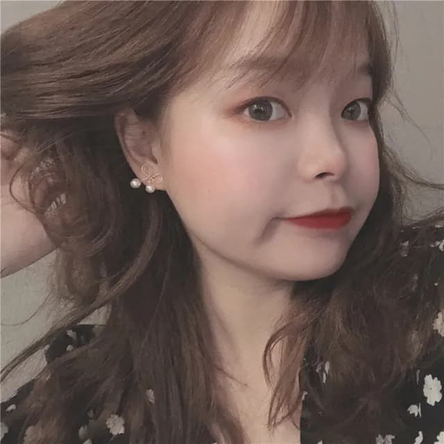 【MISS KOREA】韓國設計細緻小巧珍珠蝴蝶結耳環(珍珠耳環 蝴蝶結耳環)