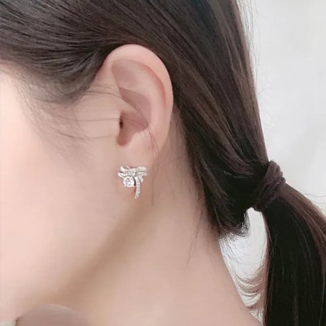 【MoonDy】父親節禮物 飾品 耳環 女生耳環 蝴蝶結耳環 純銀耳環 莫桑石耳環 韓系耳環 氣質耳環 925銀針 抗