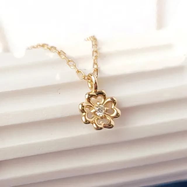 【me.luxe】K10黃K幸運草1分鑽項鍊-K金/鑽石  生日/情人節禮物(日系輕珠寶/送禮首選)
