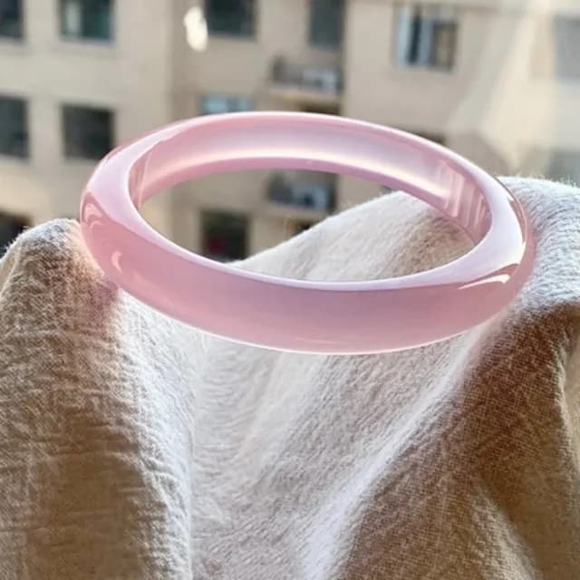 【Penny珮妮】冰種櫻花粉玉髓手鐲內徑56mm(母親節 送女友 情人節 生日禮物 交換禮物 尾牙 新年 結婚)