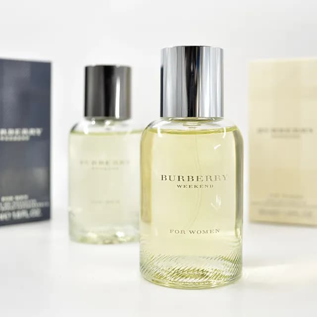 【BURBERRY 巴寶莉】週末女性淡香精 50ml(Weekend香水 平行輸入)