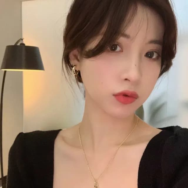 【質感升級】歐美金屬高級感紋理圓形耳環(小臉 大圈圈耳環 耳針 耳釘)