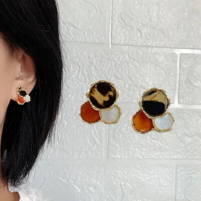 【低調狂野】韓系精巧小豹紋幾何耳環(耳針 耳釘 耳飾 穿搭配件 飾品 復古 洋裝)