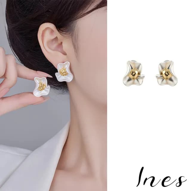 【INES】不規則耳環 花朵耳環/韓國設計法式復古不規則花朵造型耳環(2色任選)