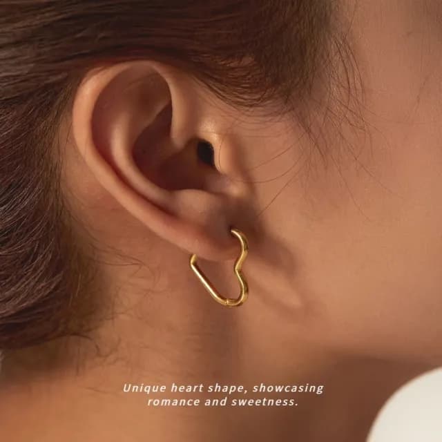 【率性個性】鈦鋼愛心耳環1對(愛心耳環 耳骨 飾品 耳飾 耳釘 耳針 耳扣 首飾 配件 配飾 情人節 送禮物)